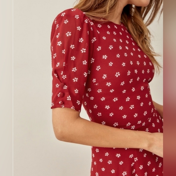 Reformation  Baby Doll Floral print Mini Dress Viscose Red Romantic  Size 10 - Picture 5 of 17